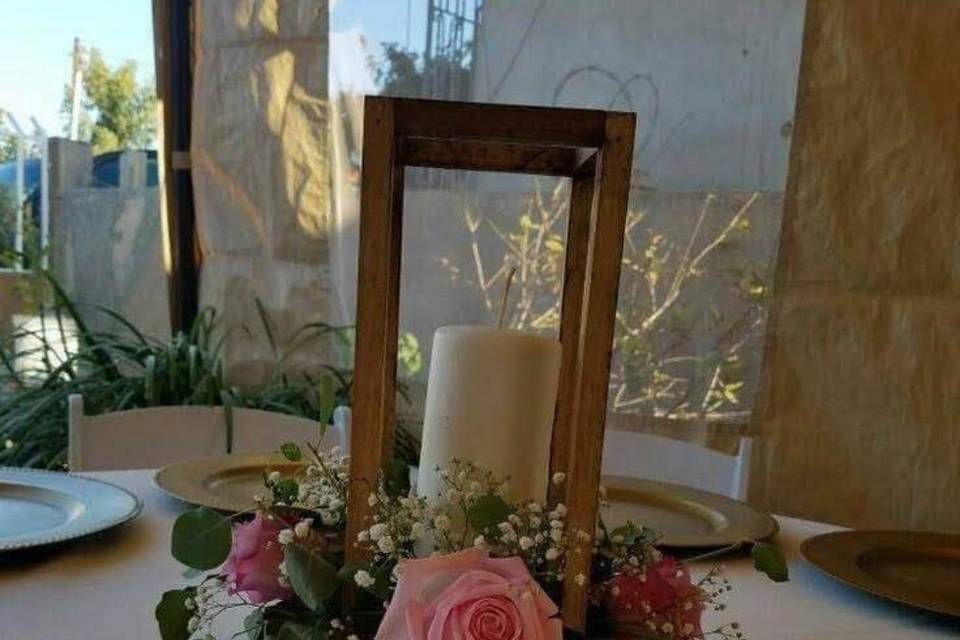 Velas y rosas