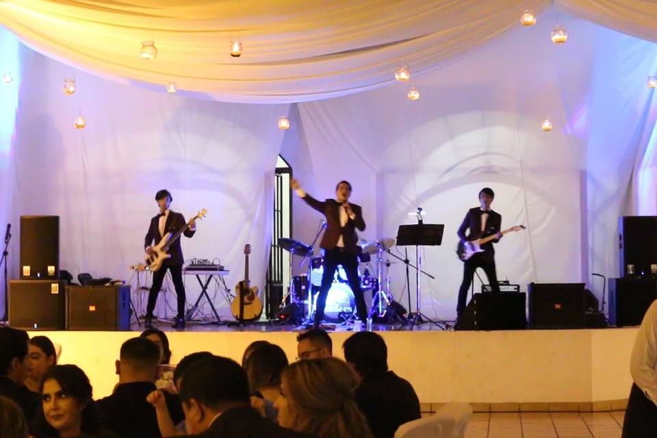 Durante el banquete nupcial