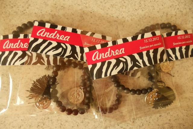 Pulseras de pasta negra