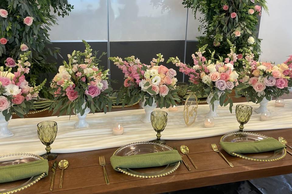 Aro con floristería