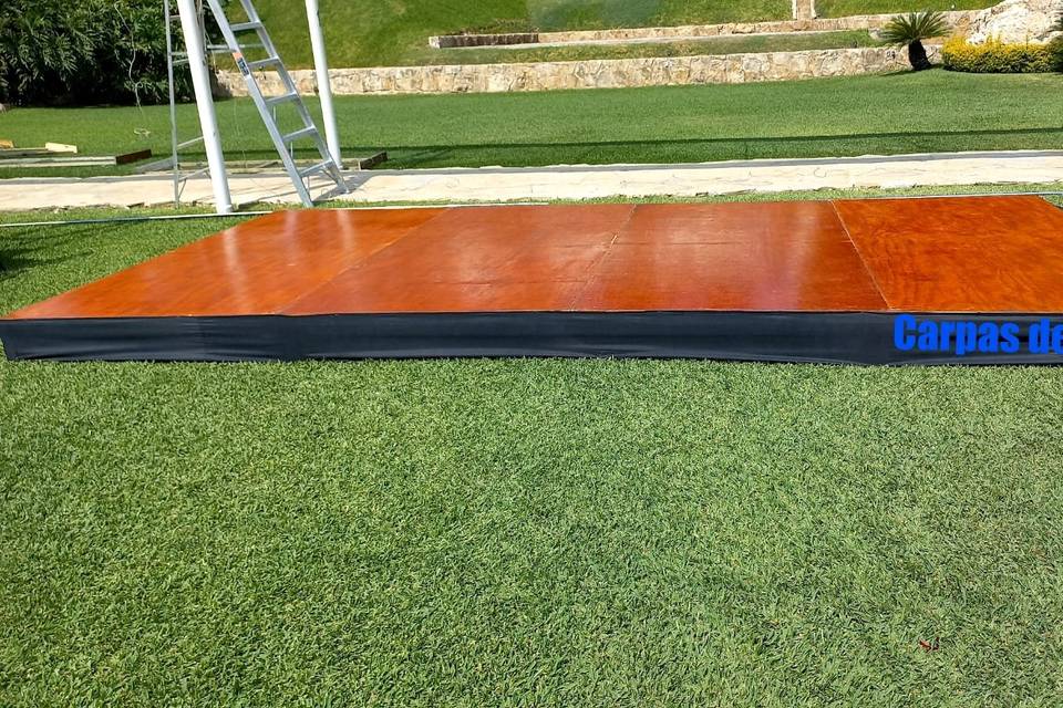 Pista de baile a 20 cm.