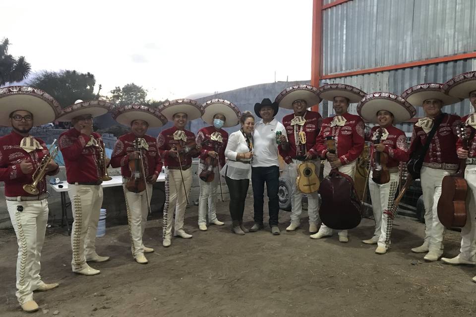 Mariachi Real de Cumbres