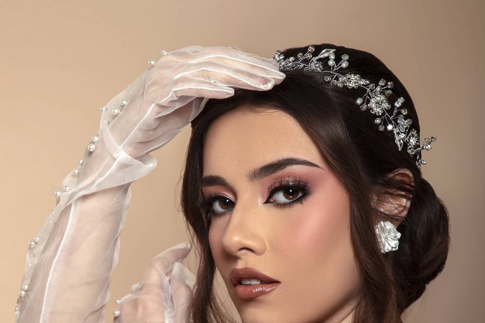 NOVIAS