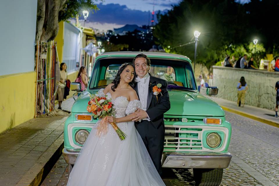 Boda  L & A