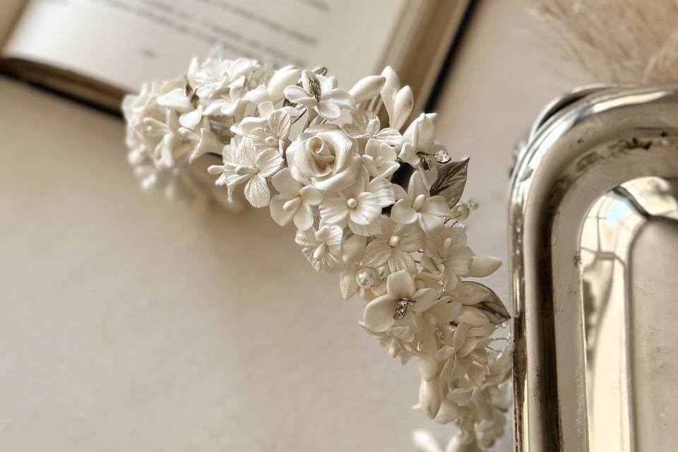 Tiara de azhares ivory