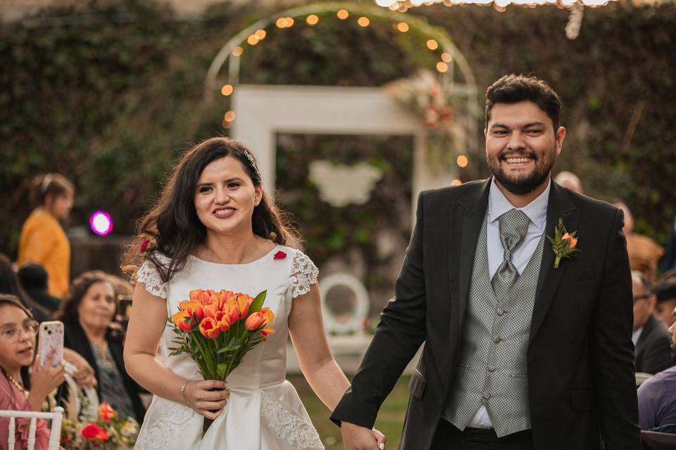 Salida de los novios