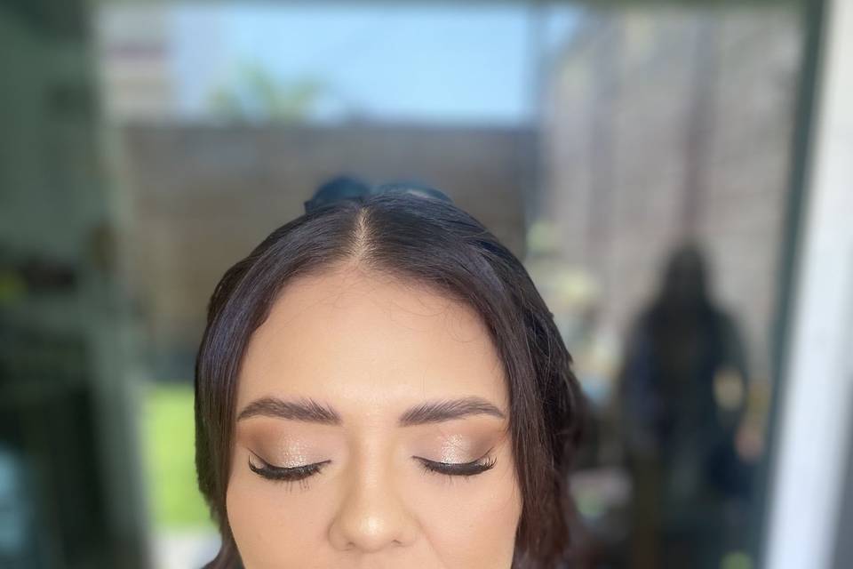 Maquillaje dama