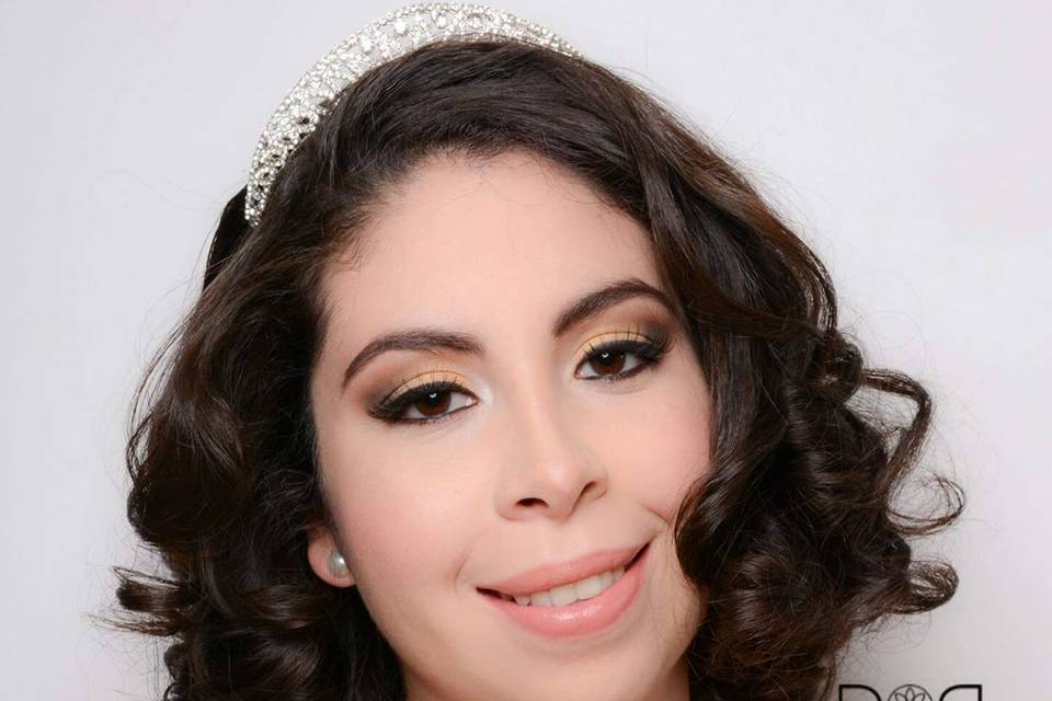 Wedding makeup y hairstyle