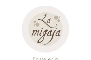 Pastelería La Migaja Logo