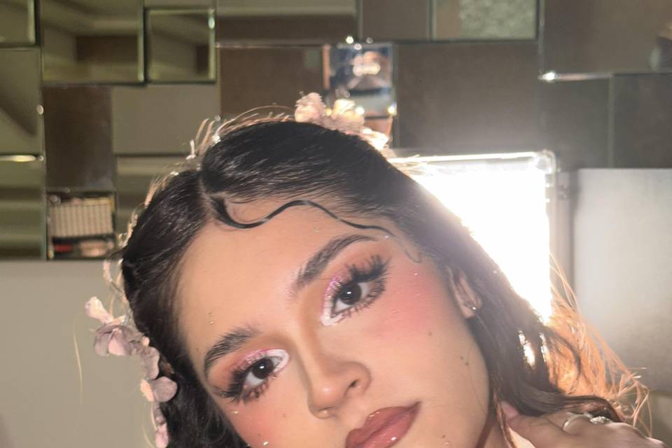 Pris Lazcano Make-up