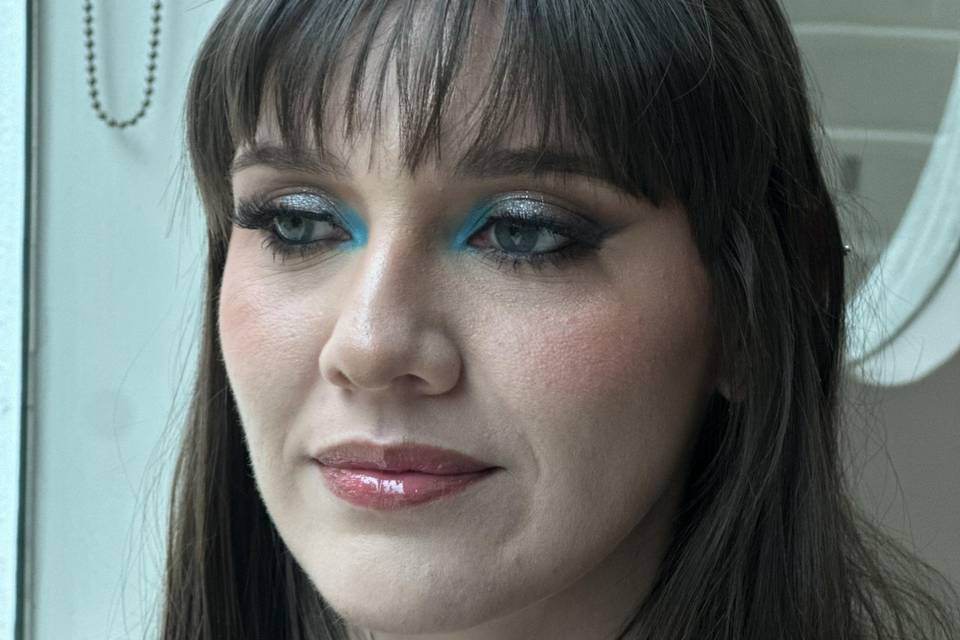 Pris Lazcano Make-up