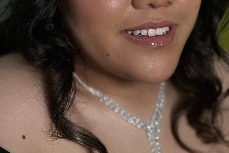 Pris Lazcano Make-up