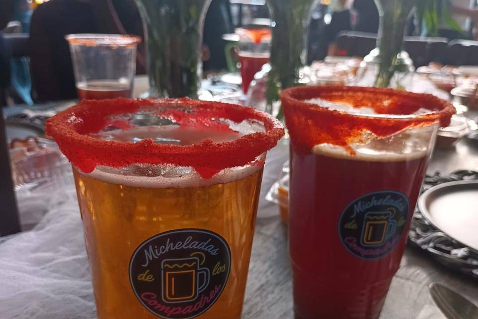 Micheladas de los compadres