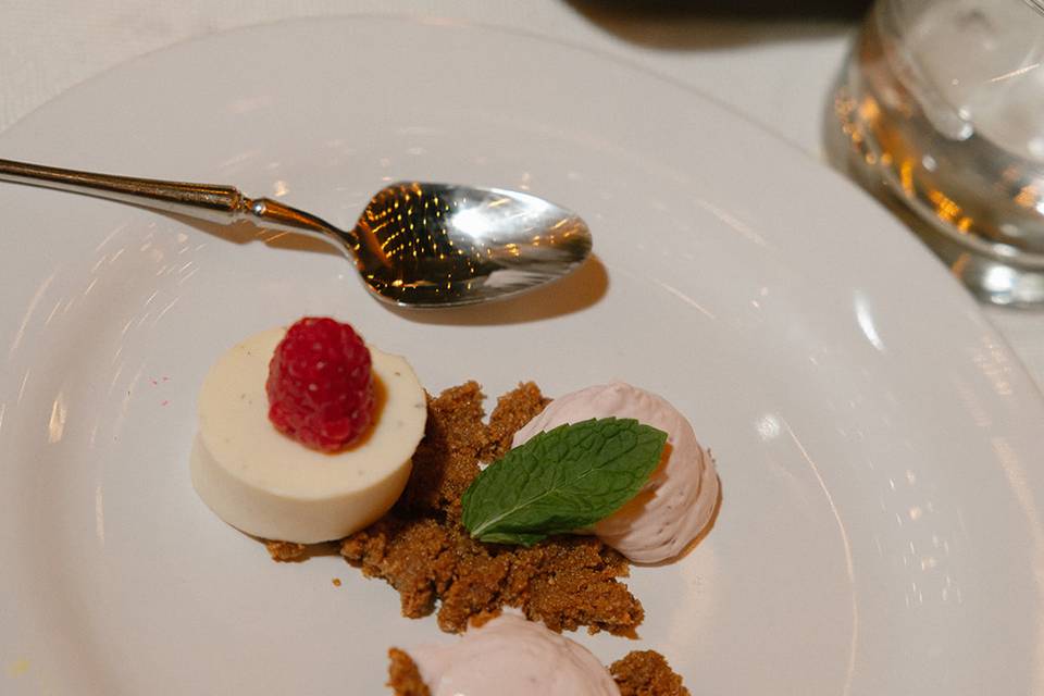 Catering Service by Bougainvil