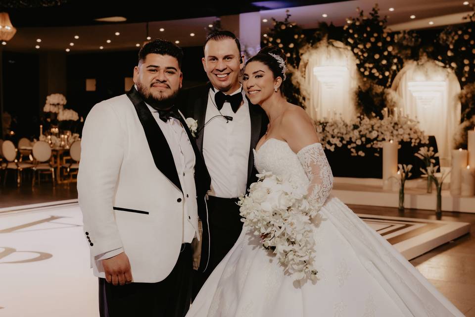Yvette y Andres