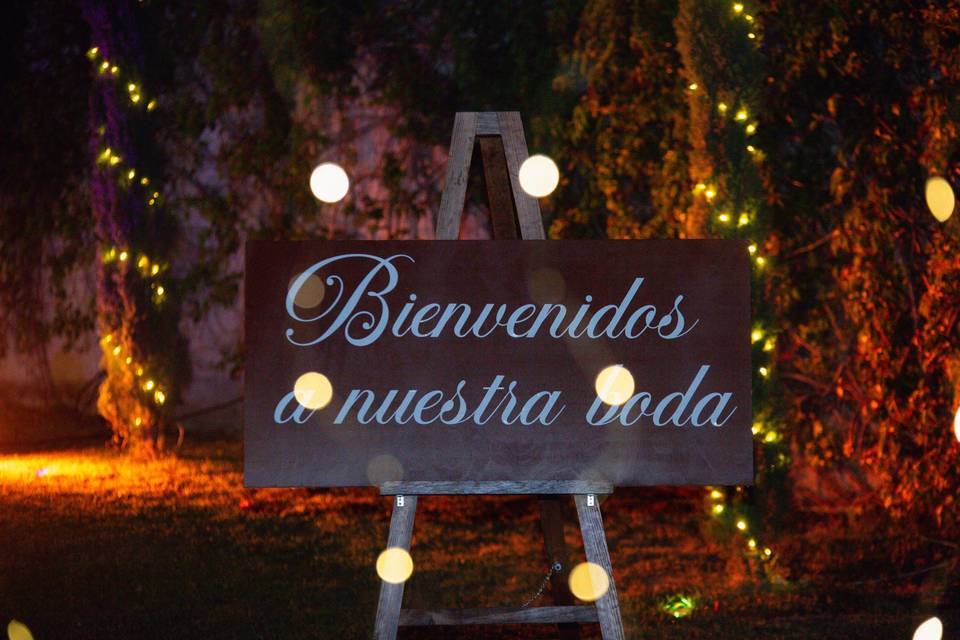 Letrero a la entrada