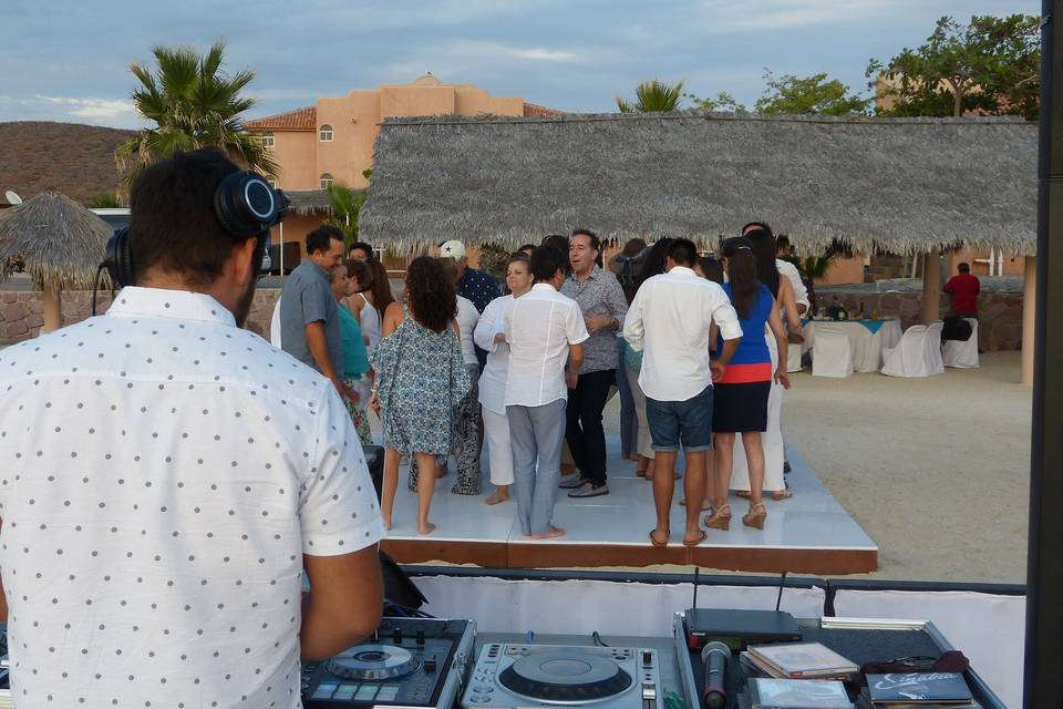 DJ y fiesta