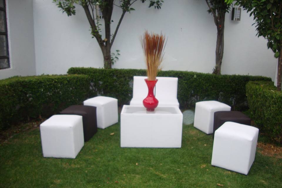 Salas lounge en jardín