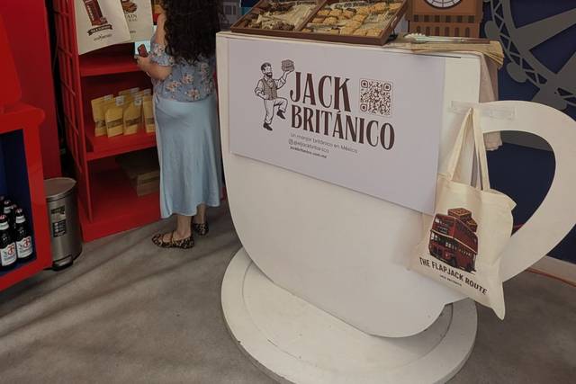 Nuestro stand en la Aldea Glob