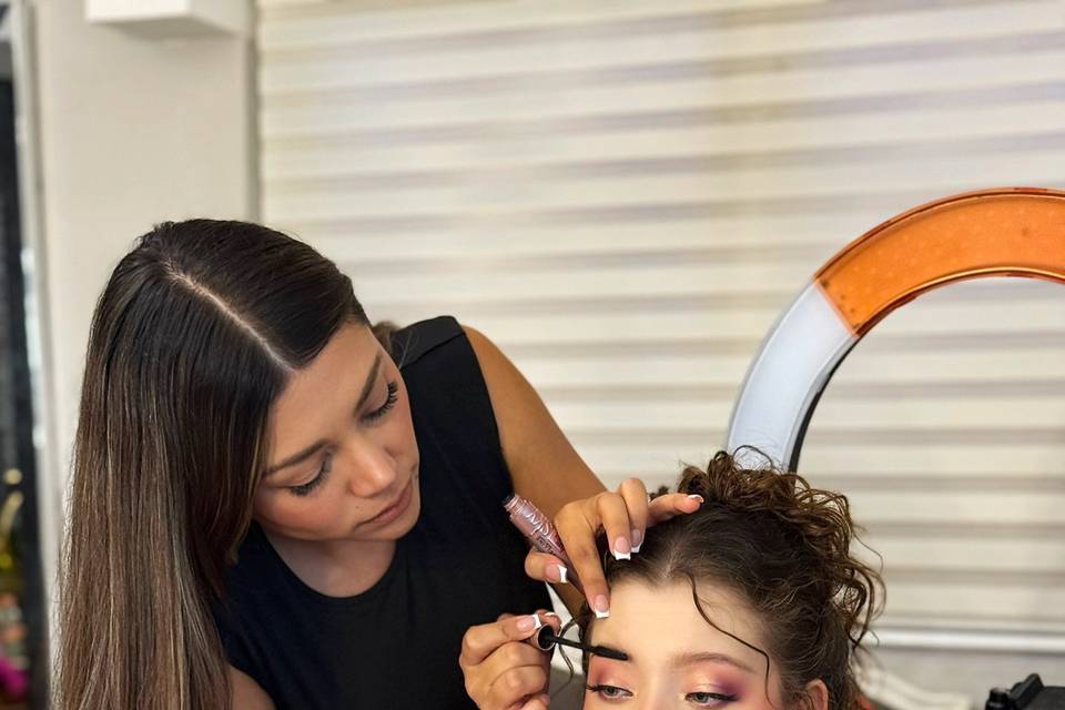 Maquillaje social soft glam