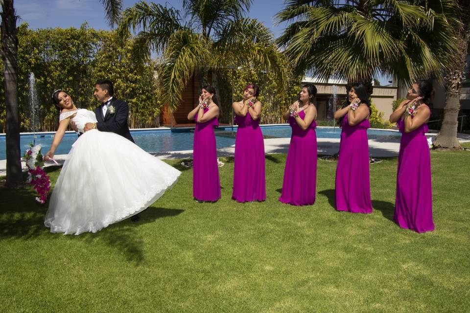 Novios y damas