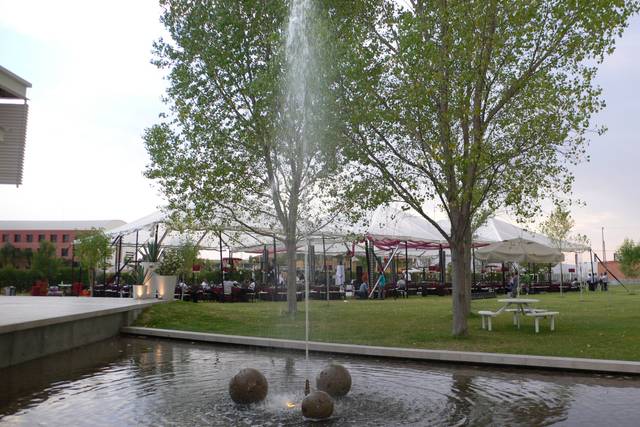 Acomoda hasta 750 invitados