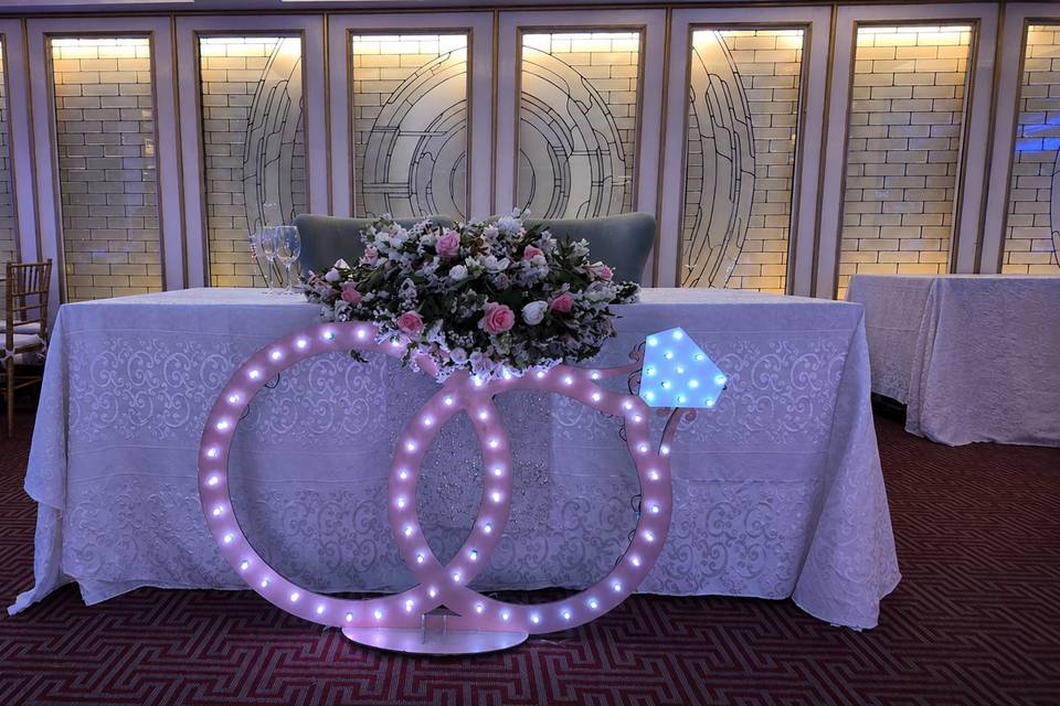 Mesa de novios