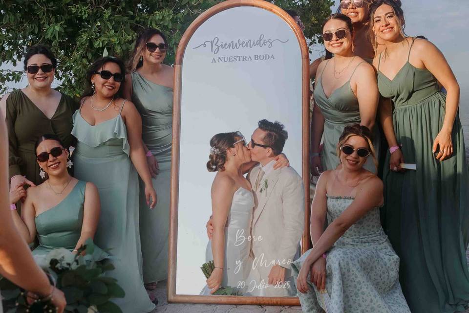 Entre damas