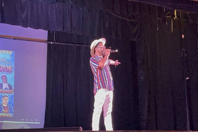 Uriel Delgado en Show