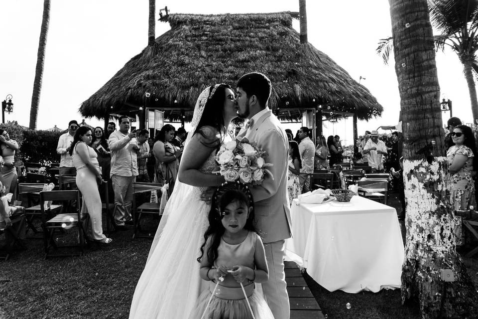 PAREJA
