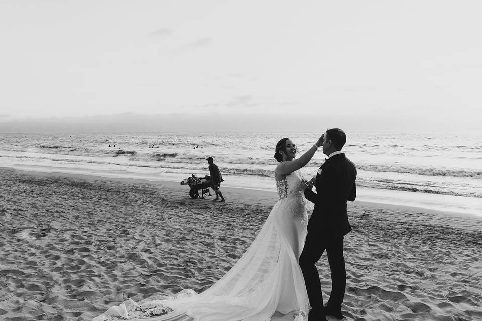 PAREJA