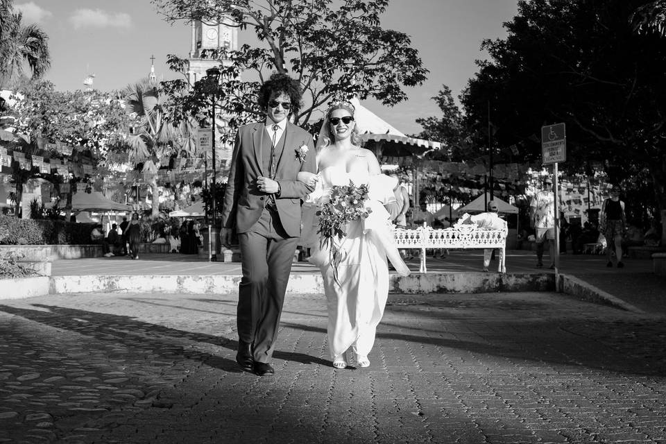 PAREJA