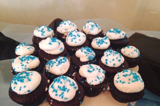 Candy & Salty Tables