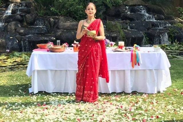 Ceremonia con camino de pétalos en Tepoztlán, Morelos  Detalles boda  invitados, Organizar boda, Cosas de boda