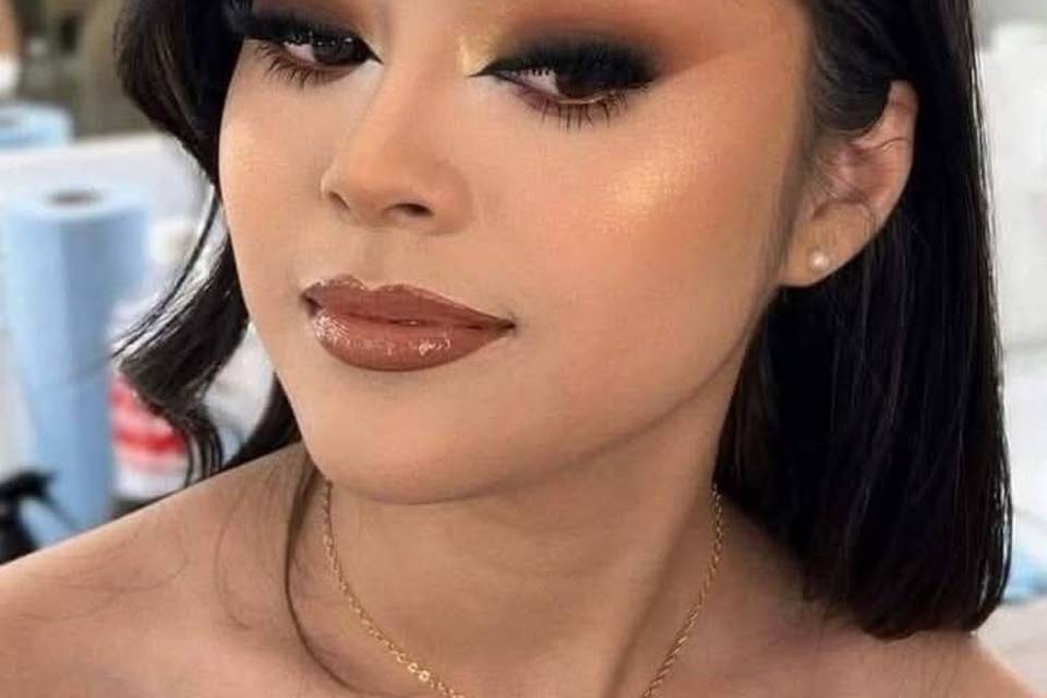 Smokyeyes