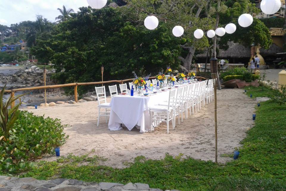 Playa Secreta Weddings