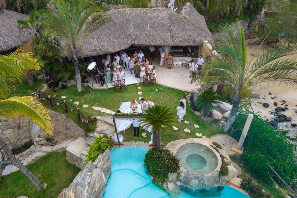 Casa Bichu, Aracely & Carlos