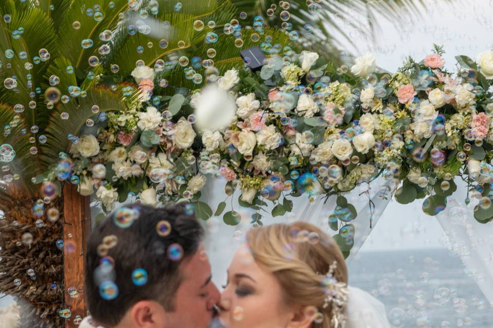 Casa Bichu, Aracely & Carlos