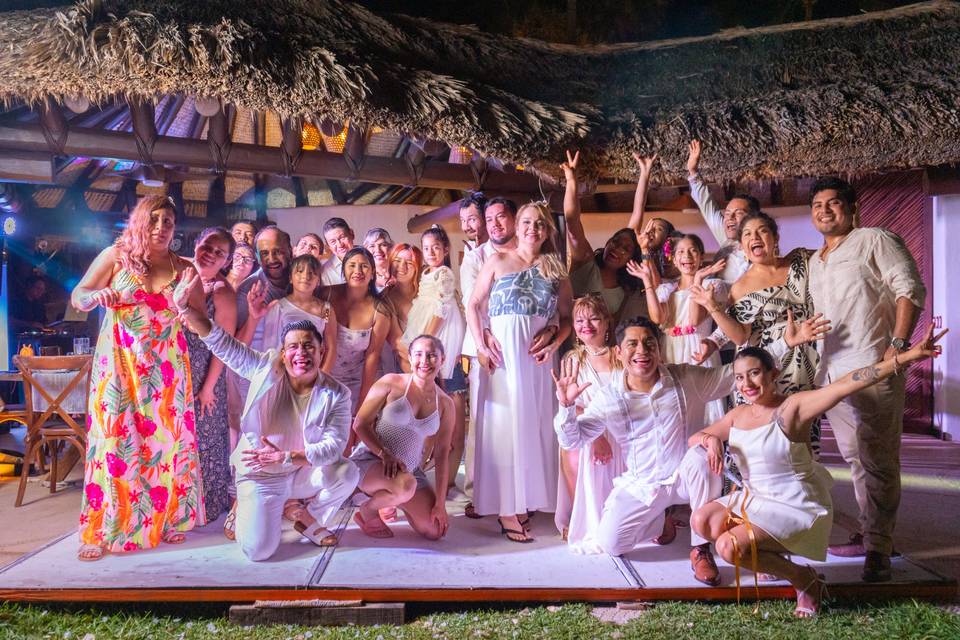 Casa Bichu, Aracely & Carlos