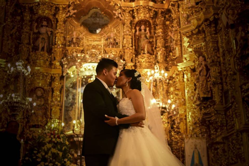 En el altar