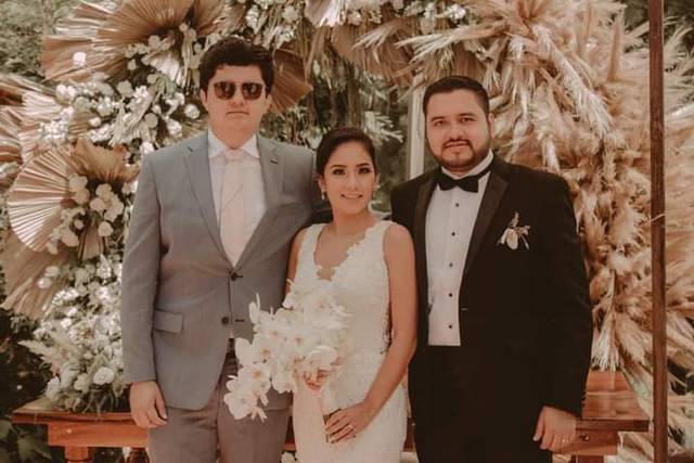 Novios