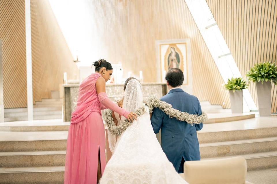 Raíz Eterna