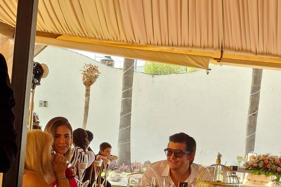 Invitados