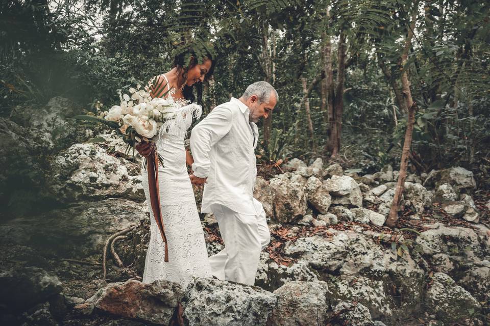 Boda íntima en selva