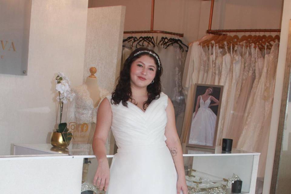 Genoveva Bridal