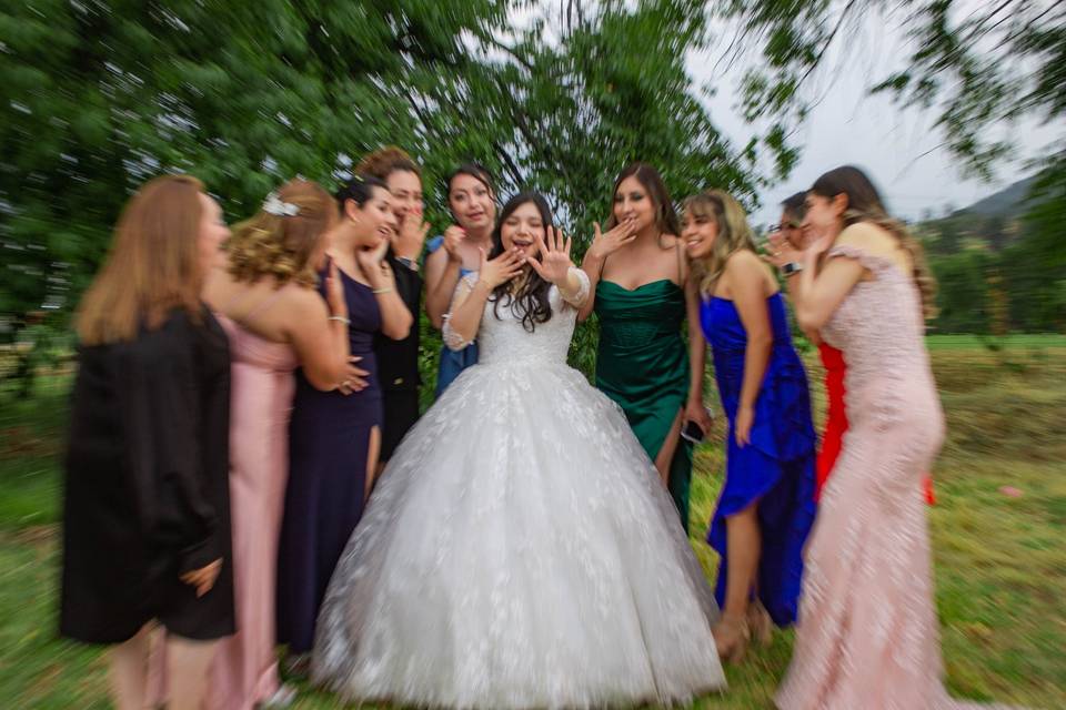 Fotos de parejas durante sus celebraciones
