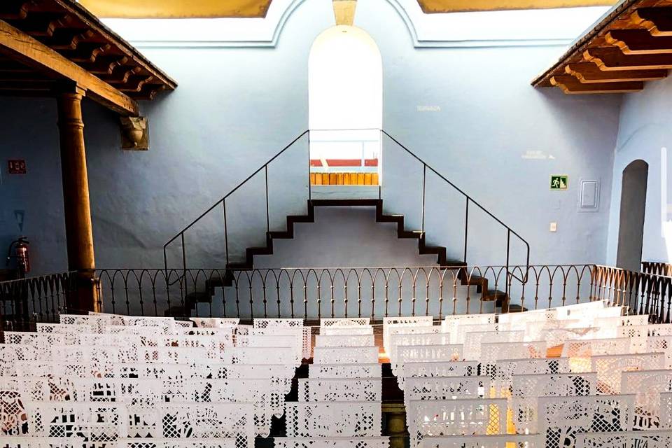 Papel picado en blanco