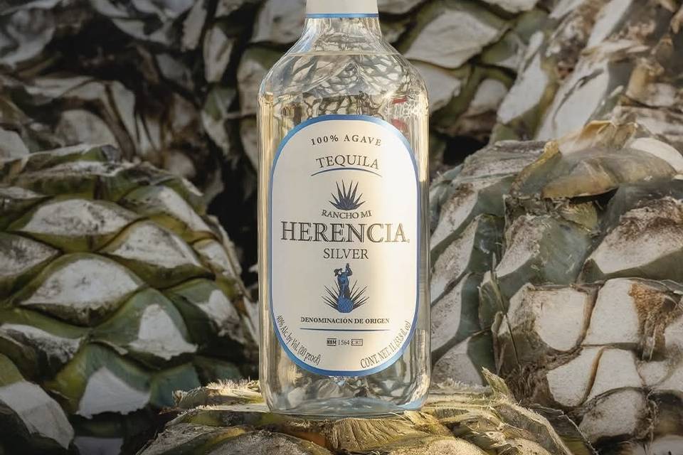 Botella de mezcal