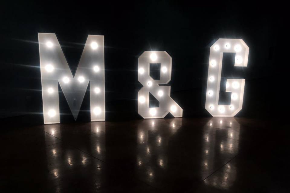 Boda Letras iluminadas