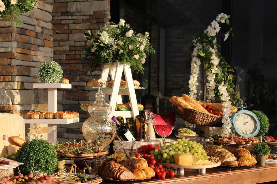 Mesa de canapés